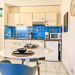 Studio 806 With Balcony By Interhome アパート