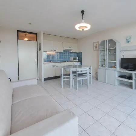 Studio 806 With Balcony By Interhome דירה ברדנה