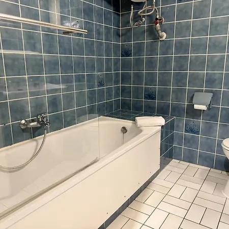 Studio 806 With Balcony By Interhome * ברדנה