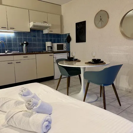 Studio 806 With Balcony By Interhome דירה *