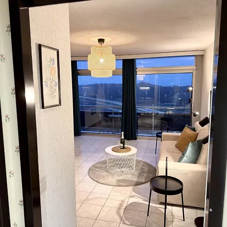 Studio 806 With Balcony By Interhome דירה ברדנה