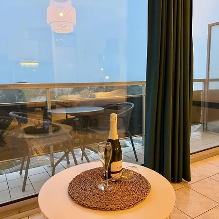 Studio 806 With Balcony By Interhome *